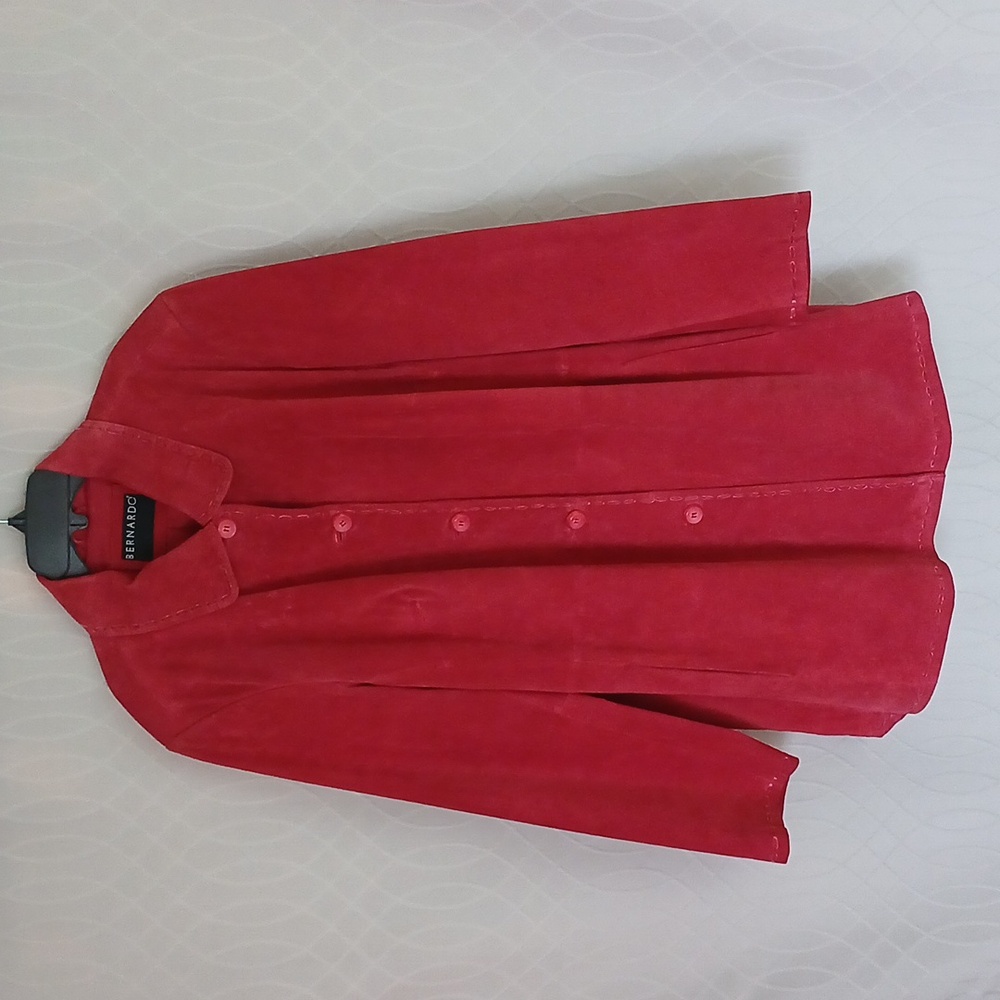 2XL Bernardo Women’s Red Suede 5 Button Jacket